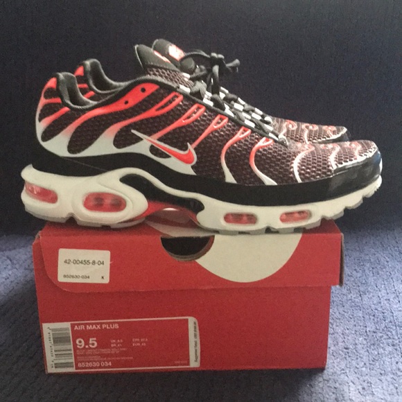 Nike Air Max Plus Men’s 9.5 (852630-034) Preowned - Picture 2 of 8